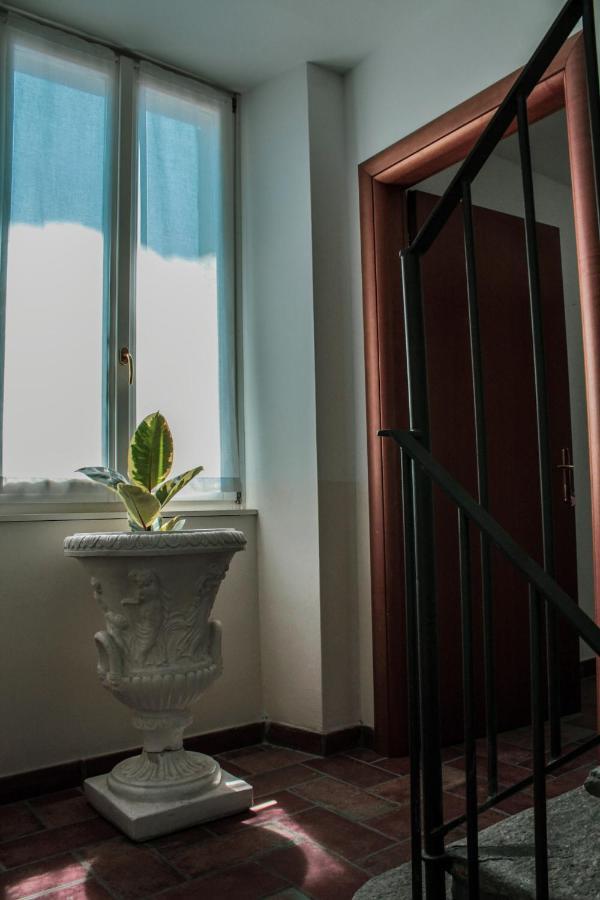Da Laura Bed and Breakfast Brunate Εξωτερικό φωτογραφία