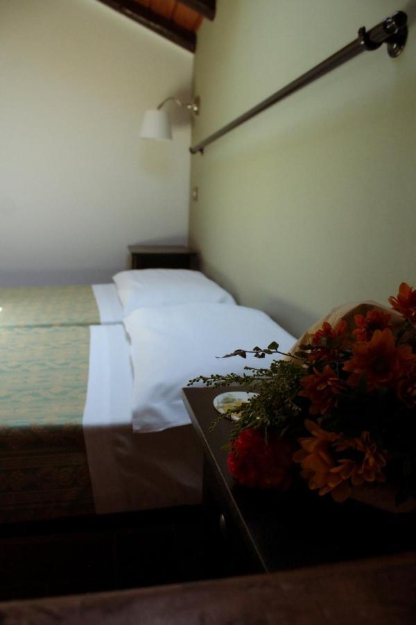 Da Laura Bed and Breakfast Brunate Εξωτερικό φωτογραφία
